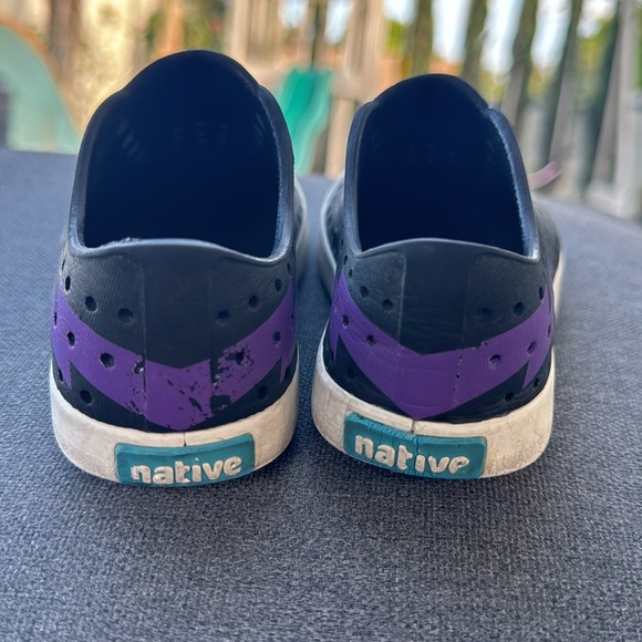 Native shoes black white with lightening⚡️toddler size 9 - Picture 5 of 9